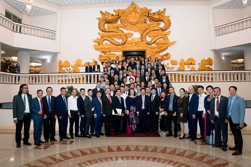 Amway Việt Nam nhận giải thưởng Doanh nghiệp tiêu biểu Việt Nam – ASEAN 2020